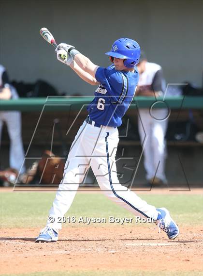 Thumbnail 2 in Bingham vs. Houston (National High School Invitational) photogallery.