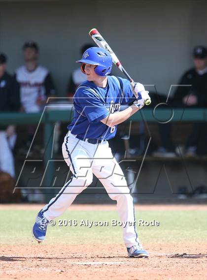 Thumbnail 1 in Bingham vs. Houston (National High School Invitational) photogallery.