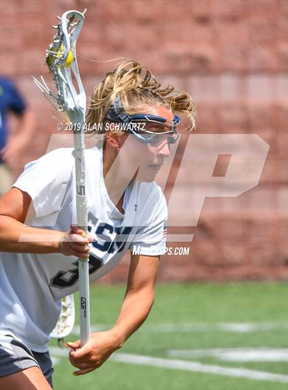 Thumbnail 3 in Fayetteville-Manlius vs. Eastport-South Manor (NYSPHSAA Class B Final) photogallery.