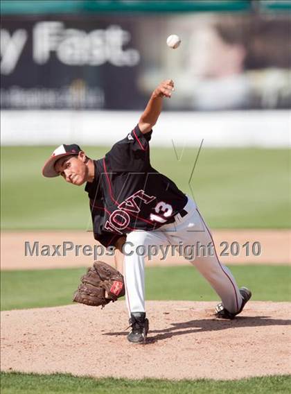 Thumbnail 3 in Norte Vista vs. Kaiser (County Clash 2) photogallery.