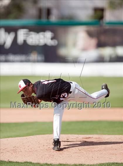Thumbnail 2 in Norte Vista vs. Kaiser (County Clash 2) photogallery.