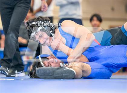 Thumbnail 3 in Ivan Olson Tournament photogallery.