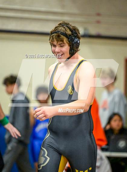 Thumbnail 1 in Ivan Olson Tournament photogallery.