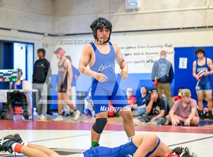 Thumbnail 2 in Ivan Olson Tournament photogallery.