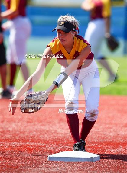 Thumbnail 2 in Auburn @ Prairie (WIAA District Playoffs) photogallery.