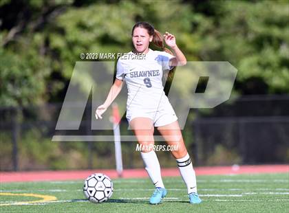 Thumbnail 2 in Shawnee @ Moorestown photogallery.