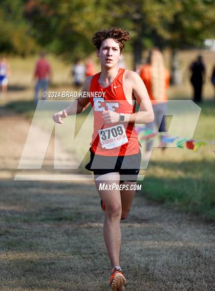 Thumbnail 2 in UIL 2A Boys Cross Country District 23 Meet photogallery.