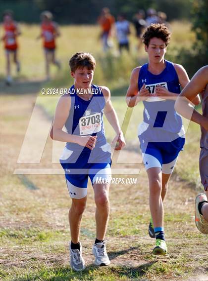 Thumbnail 1 in UIL 2A Boys Cross Country District 23 Meet photogallery.