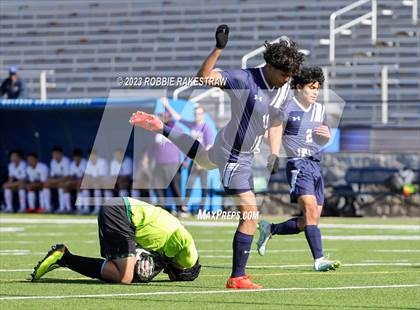 Thumbnail 2 in Alvarado @ Paris (Sulphur Springs Elite 4A Tournament) photogallery.