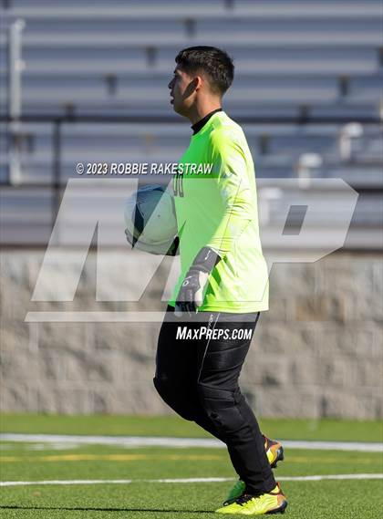 Thumbnail 3 in Alvarado @ Paris (Sulphur Springs Elite 4A Tournament) photogallery.