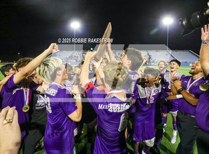 Thumbnail 3 in Alief Elsik vs. Klein Cain (UIL 6A Soccer Division I Final Medal Ceremony) photogallery.