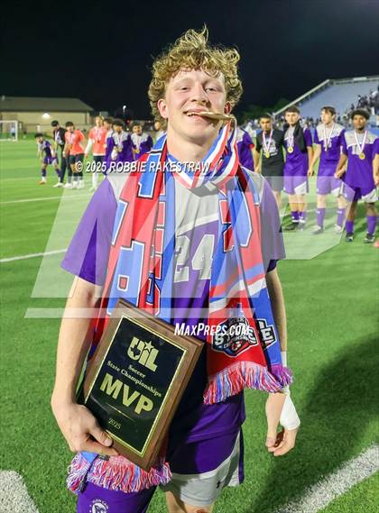 Thumbnail 3 in Alief Elsik vs. Klein Cain (UIL 6A Soccer Division I Final Medal Ceremony) photogallery.