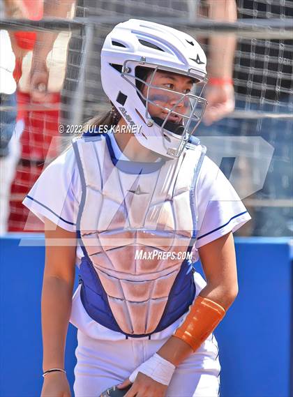 Thumbnail 1 in Bishop Gorman vs Silverado (NIAA 4A State Final) photogallery.