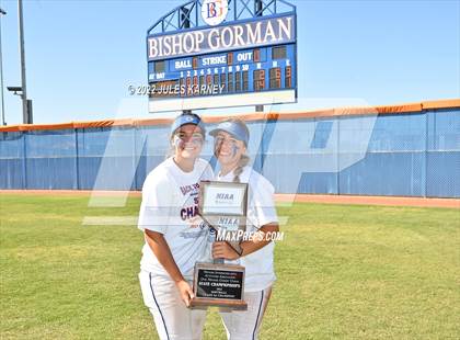 Thumbnail 1 in Bishop Gorman vs Silverado (NIAA 4A State Final) photogallery.