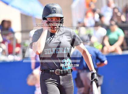 Thumbnail 2 in Bishop Gorman vs Silverado (NIAA 4A State Final) photogallery.
