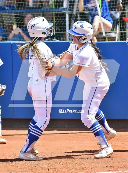 Thumbnail 1 in Bishop Gorman vs Silverado (NIAA 4A State Final) photogallery.