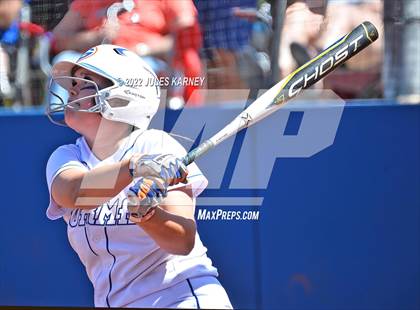 Thumbnail 2 in Bishop Gorman vs Silverado (NIAA 4A State Final) photogallery.