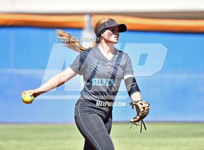 Thumbnail 2 in Bishop Gorman vs Silverado (NIAA 4A State Final) photogallery.