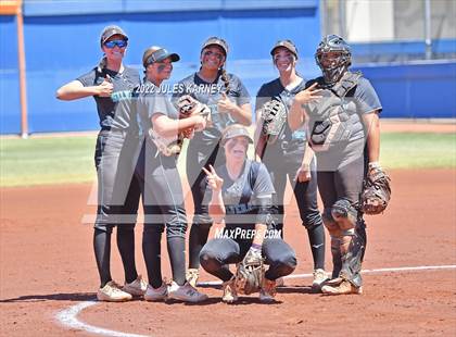 Thumbnail 1 in Bishop Gorman vs Silverado (NIAA 4A State Final) photogallery.