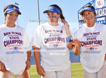 Thumbnail 3 in Bishop Gorman vs Silverado (NIAA 4A State Final) photogallery.