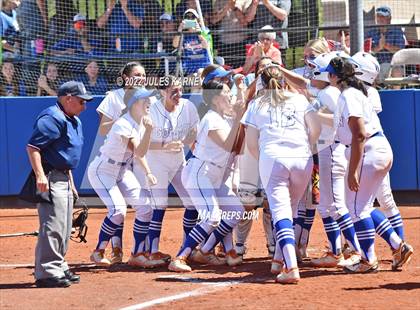 Thumbnail 1 in Bishop Gorman vs Silverado (NIAA 4A State Final) photogallery.