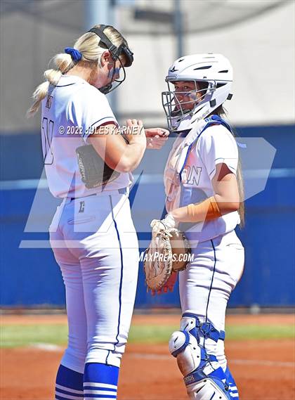 Thumbnail 1 in Bishop Gorman vs Silverado (NIAA 4A State Final) photogallery.