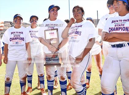Thumbnail 2 in Bishop Gorman vs Silverado (NIAA 4A State Final) photogallery.