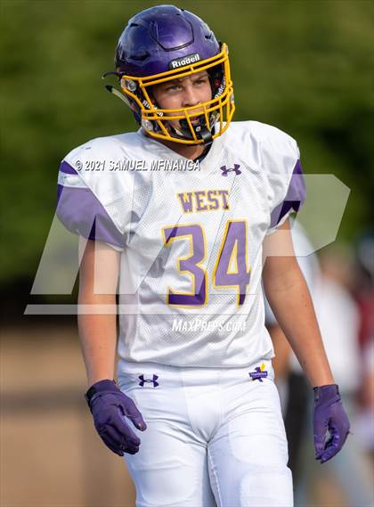 Thumbnail 3 in Bellevue West @ Omaha Westside photogallery.