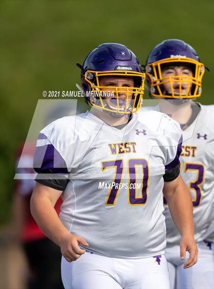 Thumbnail 3 in Bellevue West @ Omaha Westside photogallery.