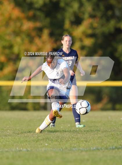 Thumbnail 3 in Bishop Grimes vs Altmar Parish Williamstown photogallery.