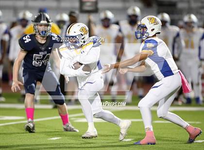Thumbnail 2 in Del Campo @ Vista del Lago photogallery.
