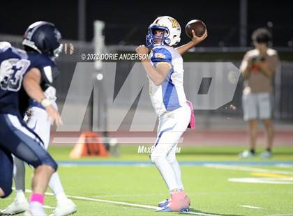 Thumbnail 1 in Del Campo @ Vista del Lago photogallery.