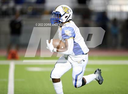 Thumbnail 1 in Del Campo @ Vista del Lago photogallery.