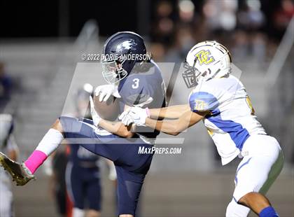 Thumbnail 2 in Del Campo @ Vista del Lago photogallery.