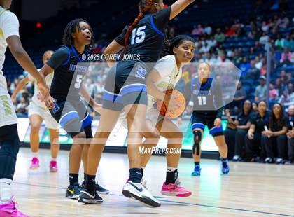 Thumbnail 2 in Newton vs Grayson (GHSA 6A Championship) photogallery.