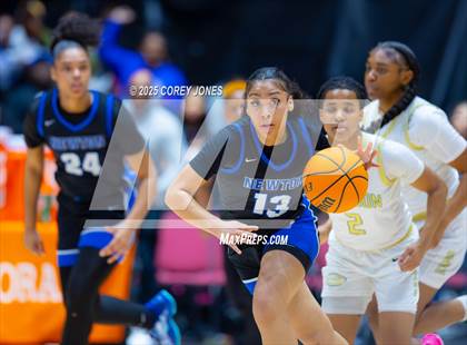 Thumbnail 3 in Newton vs Grayson (GHSA 6A Championship) photogallery.