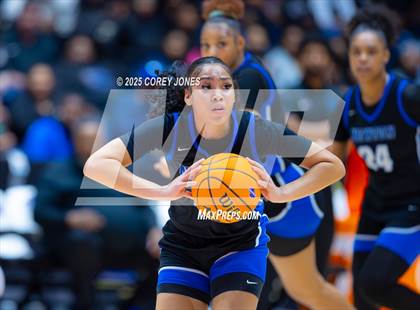 Thumbnail 2 in Newton vs Grayson (GHSA 6A Championship) photogallery.