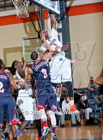 Thumbnail 3 in St. Raymond vs Stepinac (CHSAA AA Quarterfinal) photogallery.
