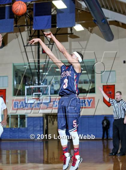 Thumbnail 1 in St. Raymond vs Stepinac (CHSAA AA Quarterfinal) photogallery.