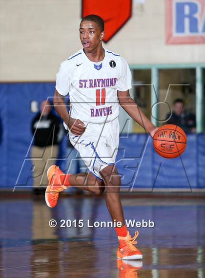 Thumbnail 2 in St. Raymond vs Stepinac (CHSAA AA Quarterfinal) photogallery.