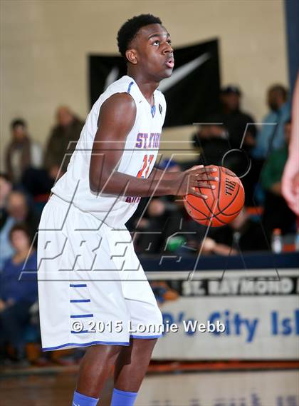 Thumbnail 1 in St. Raymond vs Stepinac (CHSAA AA Quarterfinal) photogallery.