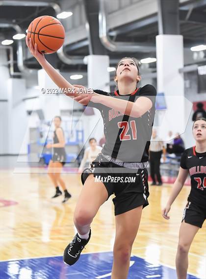 Thumbnail 1 in Folsom vs. Perry (Nike Tournament of Champions) - Joe Smith Division Championship photogallery.