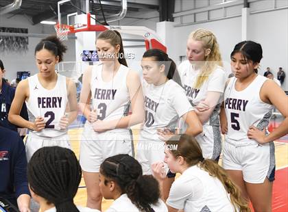 Thumbnail 1 in Folsom vs. Perry (Nike Tournament of Champions) - Joe Smith Division Championship photogallery.