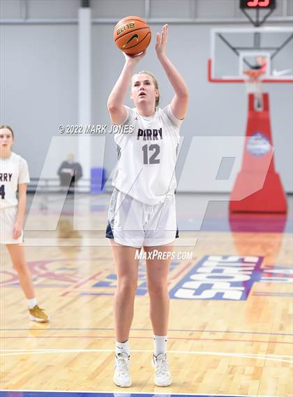 Thumbnail 1 in Folsom vs. Perry (Nike Tournament of Champions) - Joe Smith Division Championship photogallery.