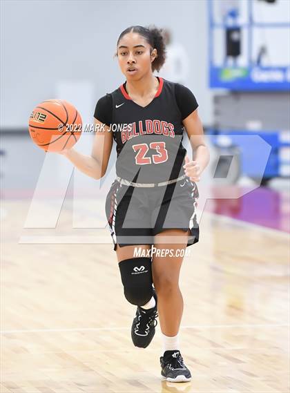 Thumbnail 3 in Folsom vs. Perry (Nike Tournament of Champions) - Joe Smith Division Championship photogallery.
