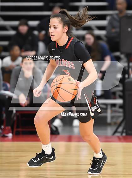 Thumbnail 2 in Folsom vs. Perry (Nike Tournament of Champions) - Joe Smith Division Championship photogallery.