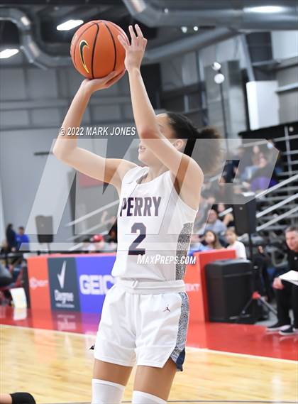 Thumbnail 1 in Folsom vs. Perry (Nike Tournament of Champions) - Joe Smith Division Championship photogallery.