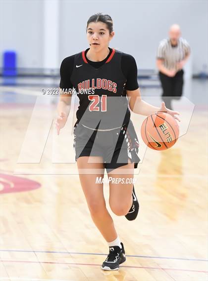 Thumbnail 1 in Folsom vs. Perry (Nike Tournament of Champions) - Joe Smith Division Championship photogallery.