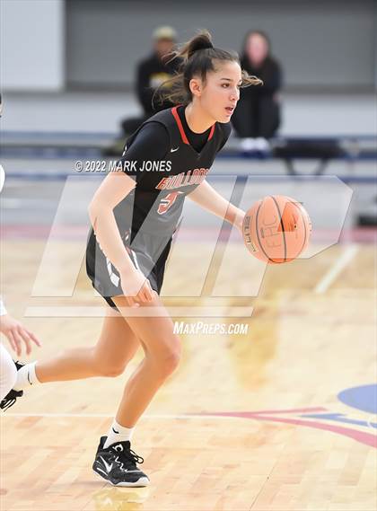 Thumbnail 3 in Folsom vs. Perry (Nike Tournament of Champions) - Joe Smith Division Championship photogallery.