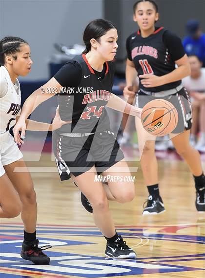 Thumbnail 1 in Folsom vs. Perry (Nike Tournament of Champions) - Joe Smith Division Championship photogallery.